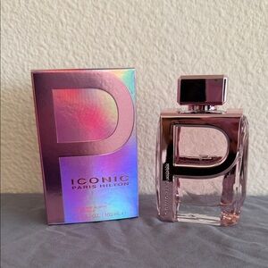 Paris Hilton Iconic Eau De Parfum 3.4 oz 100 mL